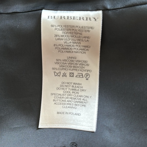Burberry trench coat - Picture 10 of 16